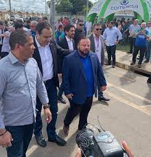 Deputado Clóvis Paiva acompanha governador Paulo Câmara na entrega mais de  mil casas do Habitacional Nova Vila Claudete – Blog Ponto de Vista