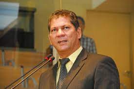 Almir Fernando pede melhorias para Zona Norte do Recife - Vermelho